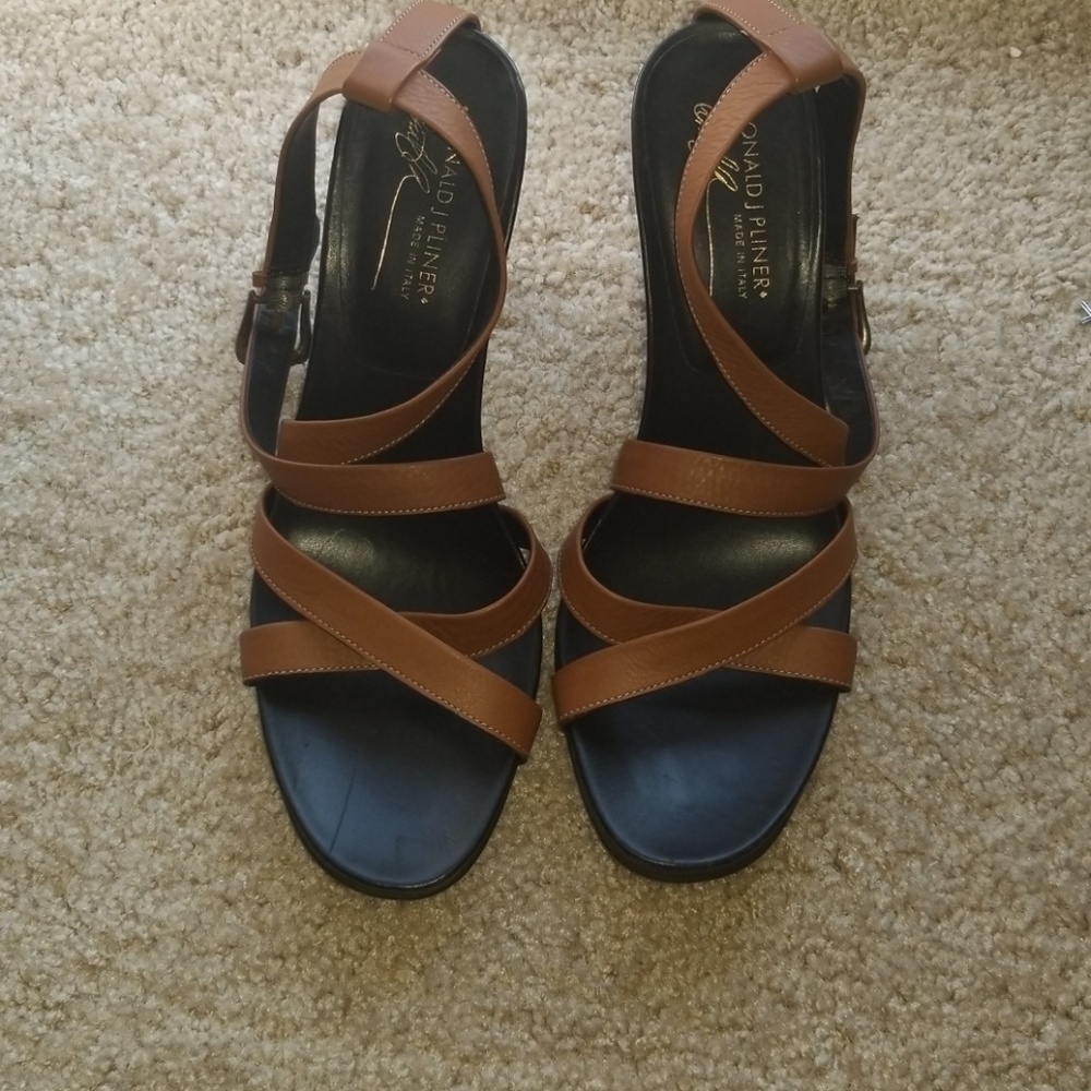 Donald Pliner 4" Heels